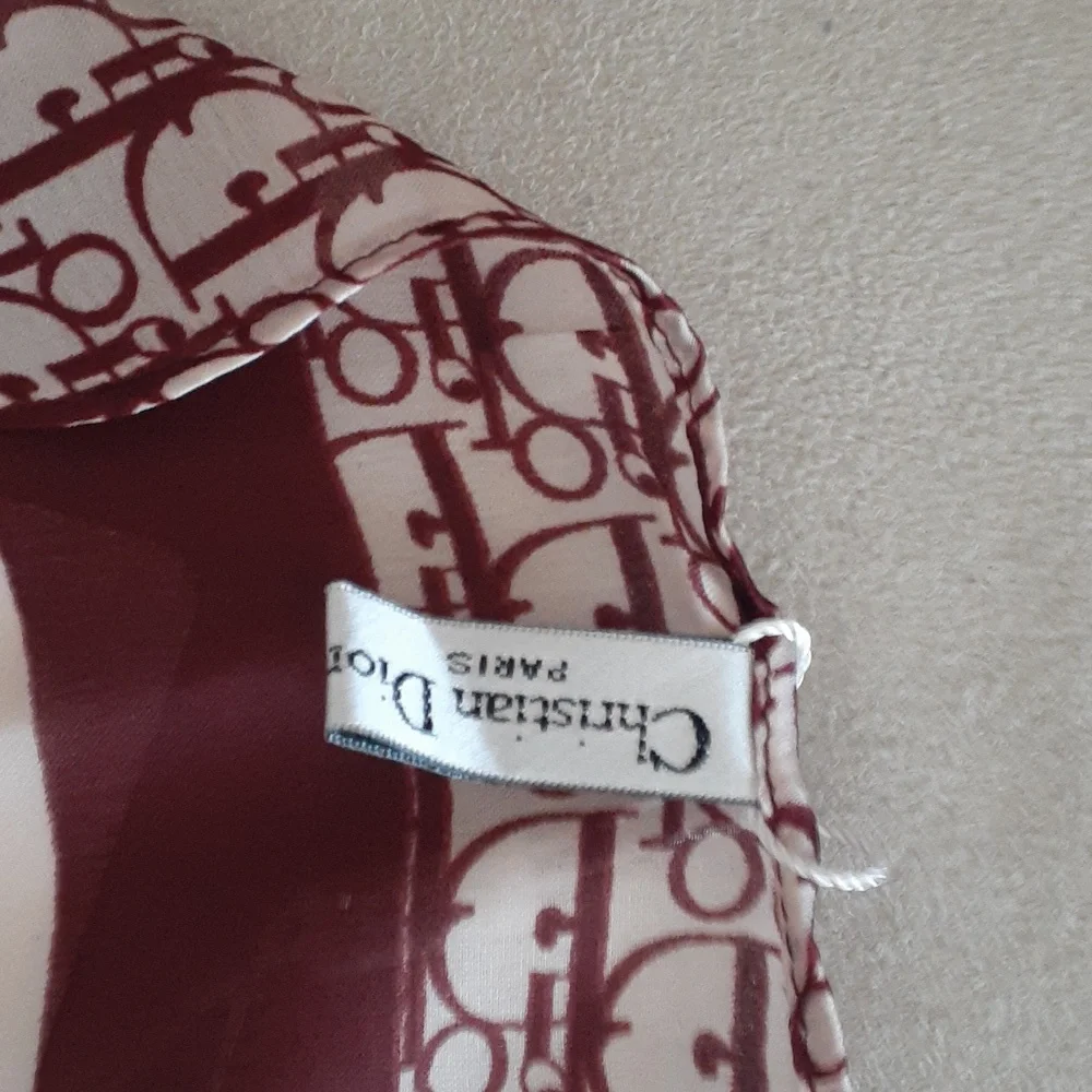 Christian Dior's Scarf